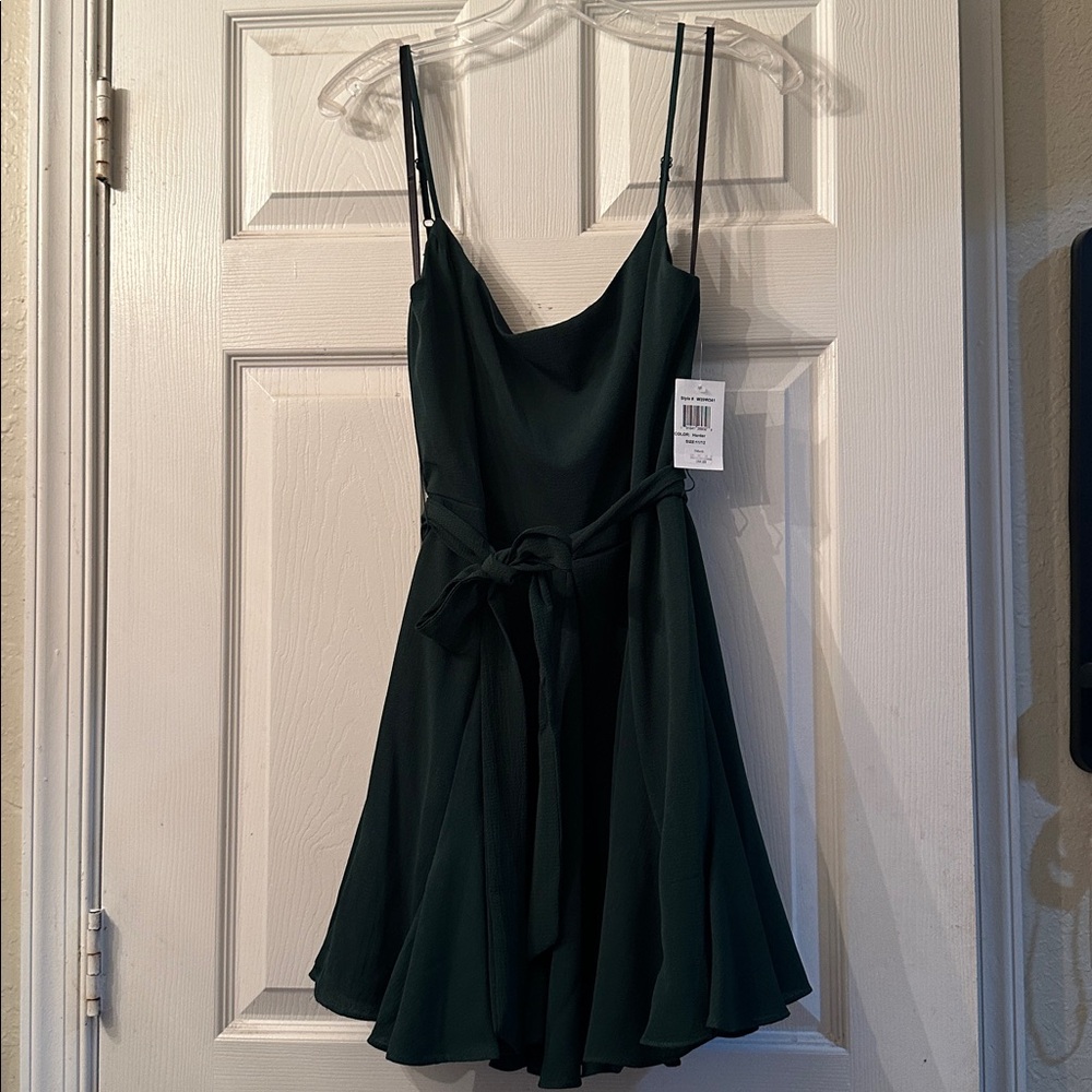 B Darlin Emerald Green Dress with Spaghetti Straps NWT